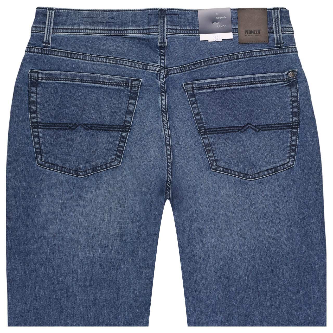 Stretch Herrenjeans Rando Megaflex in Blau angewaschen, detaillierte Rückansicht