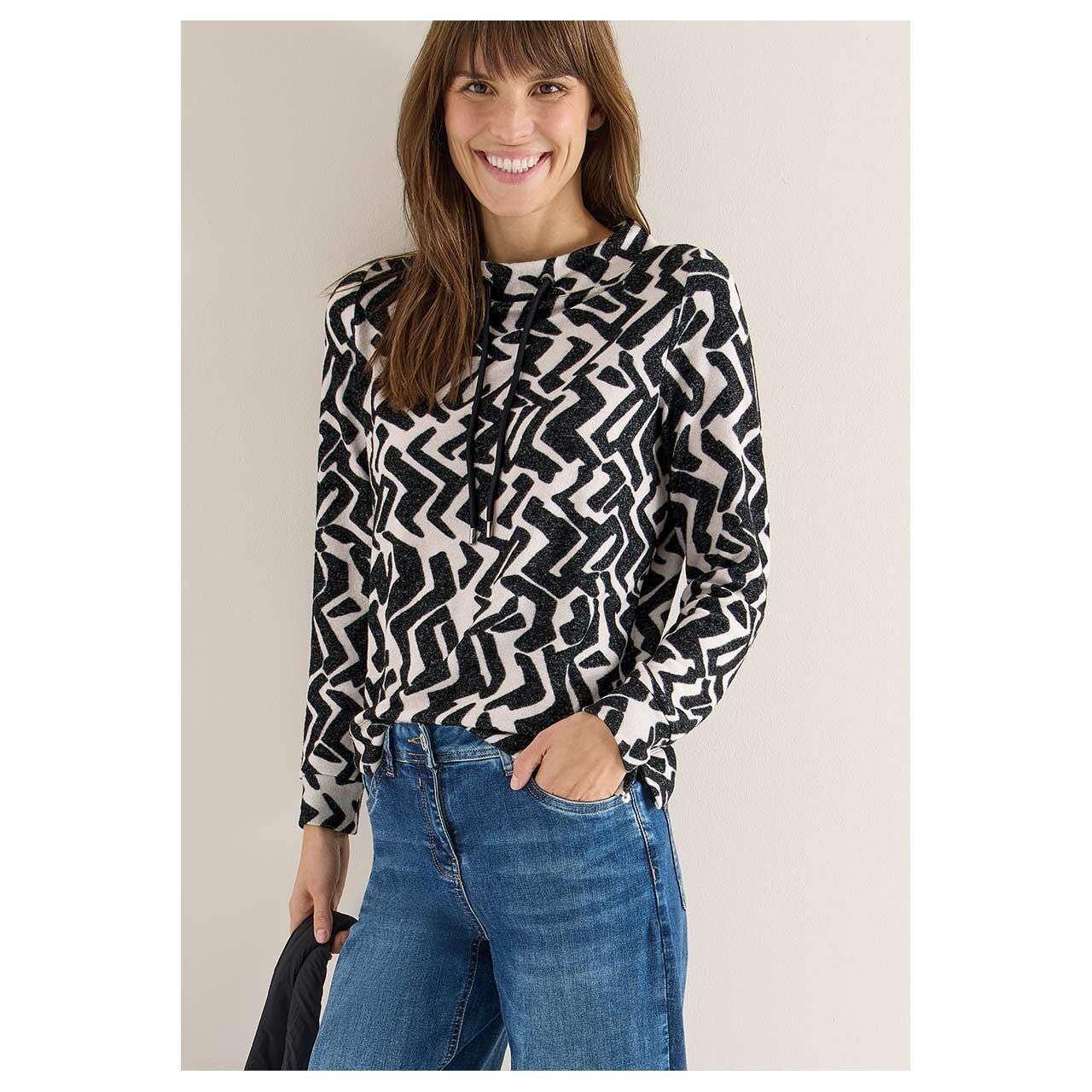 Damen Langarm Shirt Cosy Funnel Neck von Cecil in Greige mit Print, Vorderansicht am Model