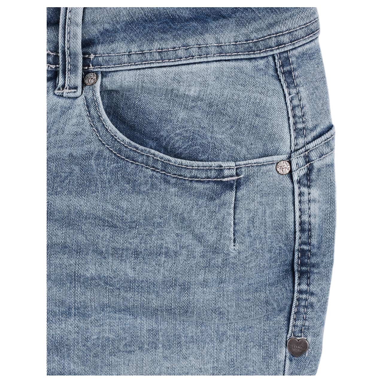 Damen Ankle Jeans Malibu Cropped Stretch Denim in Hellblau angewaschen mit Print, Detailansicht Paisley-Muster Tasche