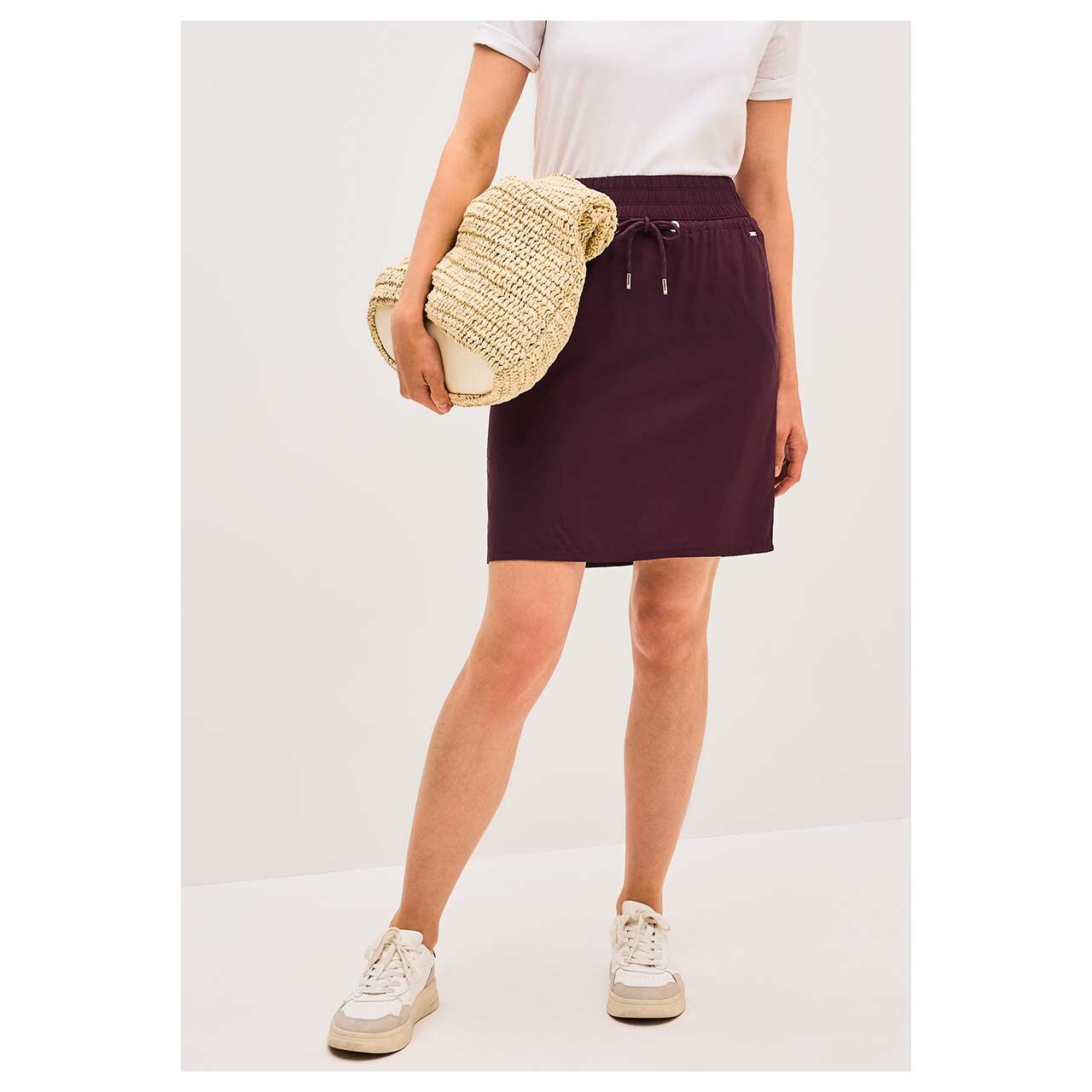 Damen Rock Chelsea Flatter Skirt von Cecil in Burgunderrot, Vorderansicht am Modell