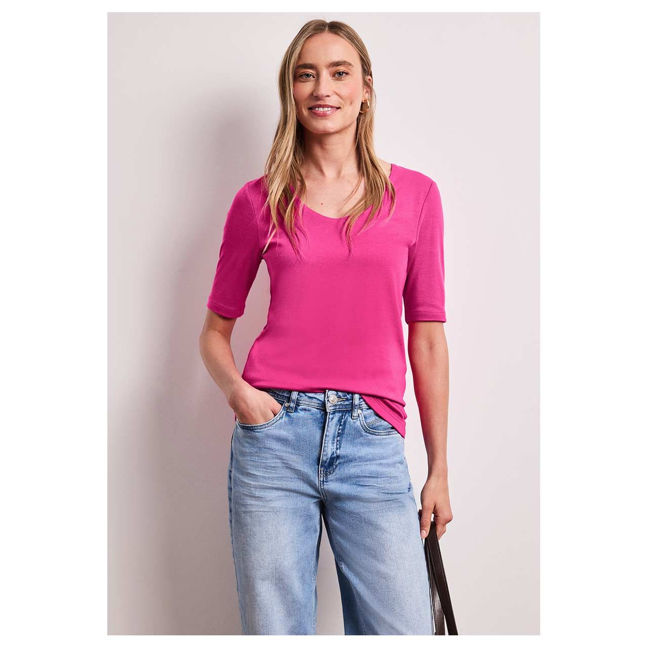 Damen T-Shirt Palmira von Street One in Pink, Vorderansicht Model