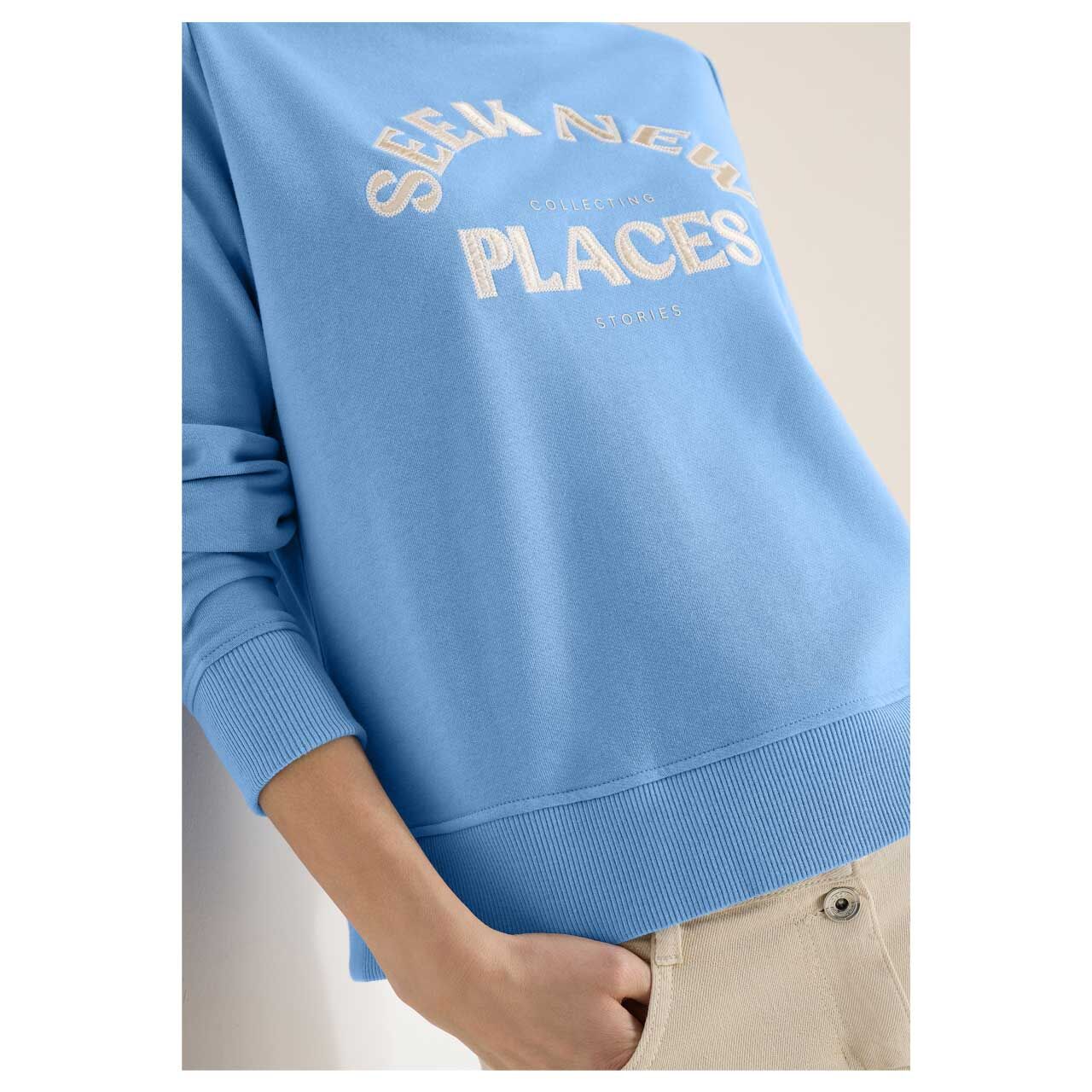 Damen Sweatshirt Embroidery von Cecil in Hellblau mit Print, detaillierte Vorderansicht am Model