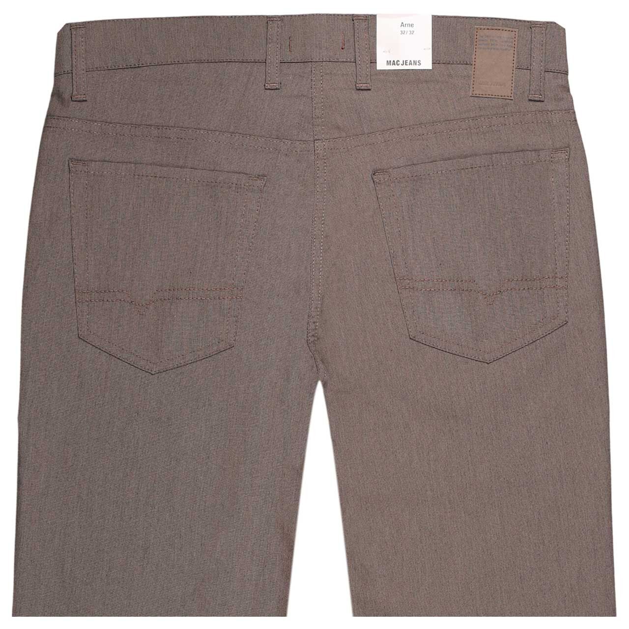 Stretch Herren Baumwollhose Arne von MAC in Braungrau, detaillierte Rückansicht