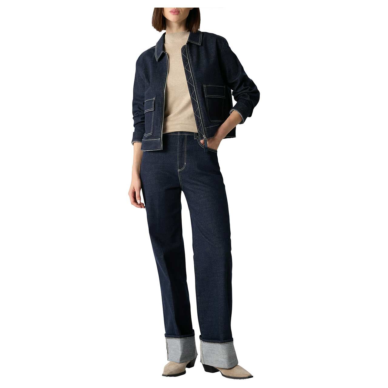 Damen Jeansjacke von Comma in Dunkelblau, Ganzkörperansicht