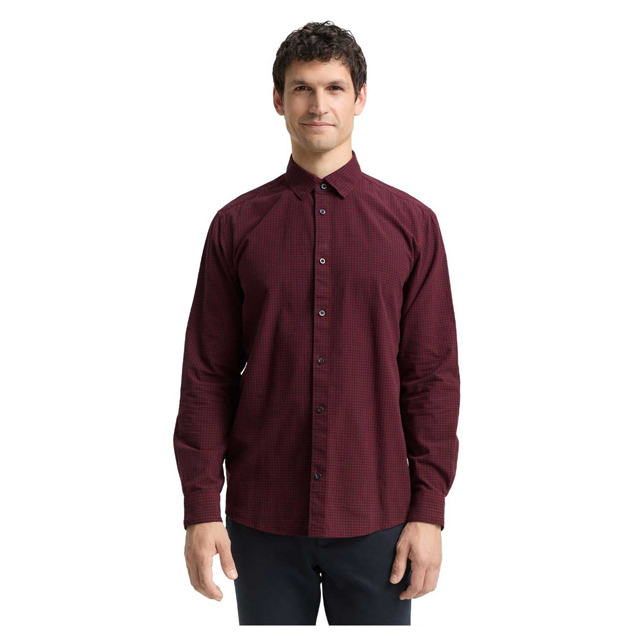 Herren Hemd von Tom Tailor in Rotk ariert, Vorderansicht am Model