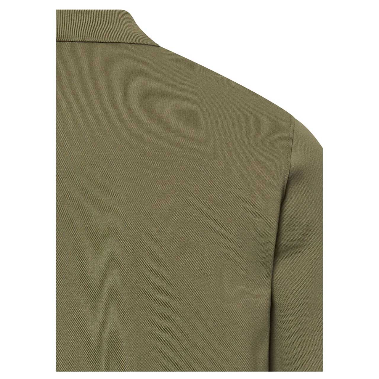Herren Poloshirt von Camel active in Olivgrün, detaillierte Rückansicht Kragen
