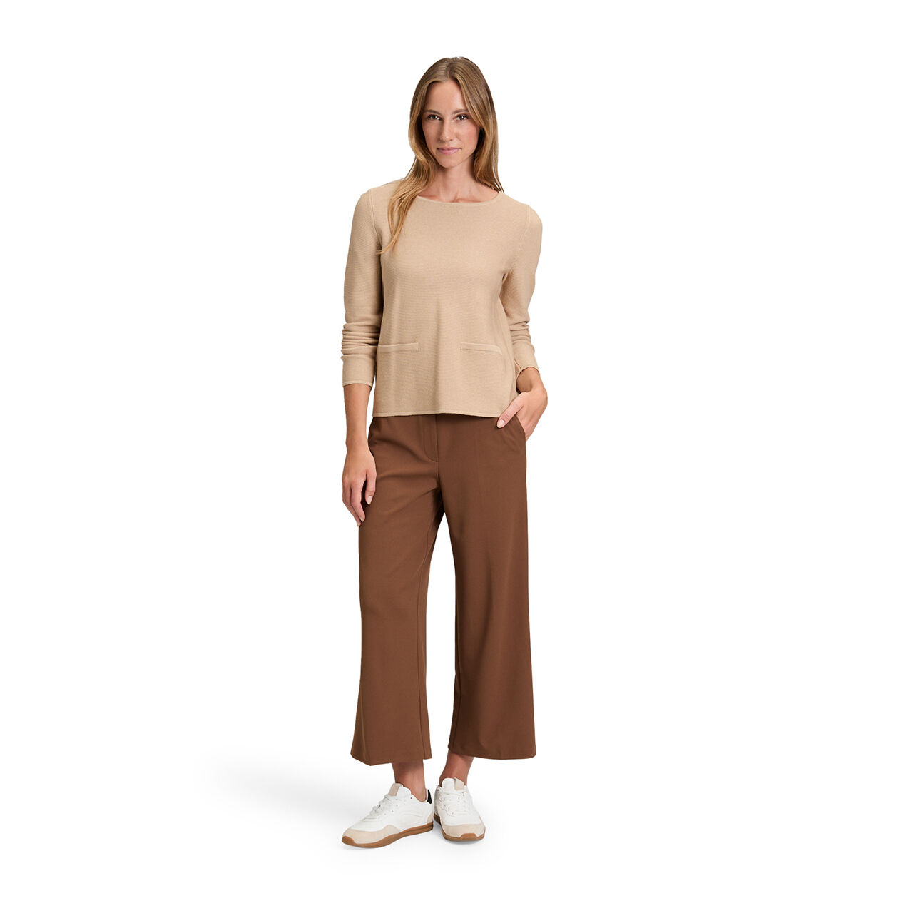 Damenpullover von Betty Barclay in Beige mit der Farbnummer 7234, Outfit