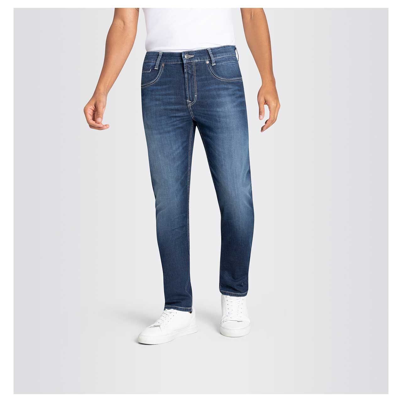Stretch Herrenjeans Arne Pipe von MAC in Dunkelblau angewaschen, Rückansicht