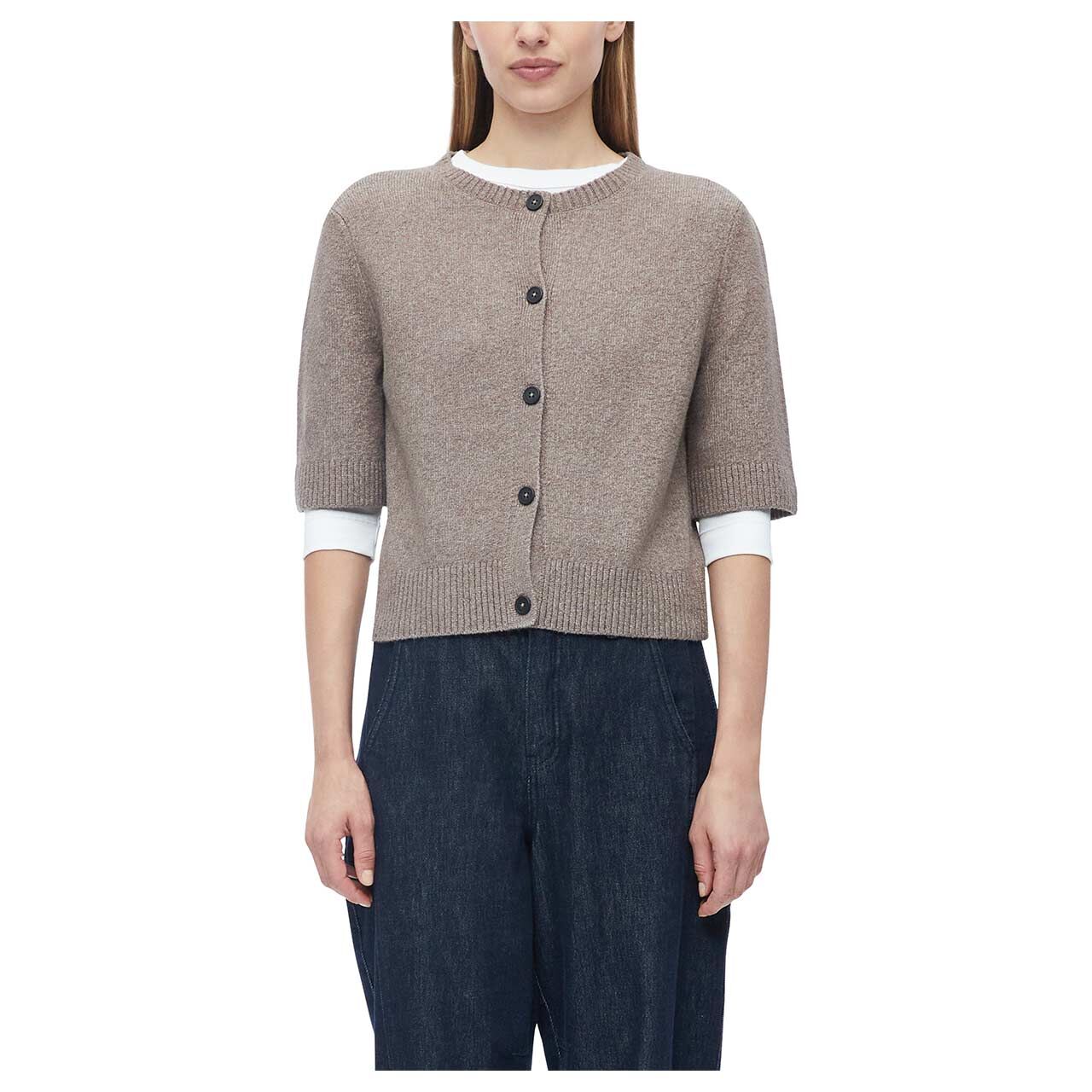 Damen Kurzarm Strickjacke von s.Oliver in Braun meliert, Vorderansicht am Model