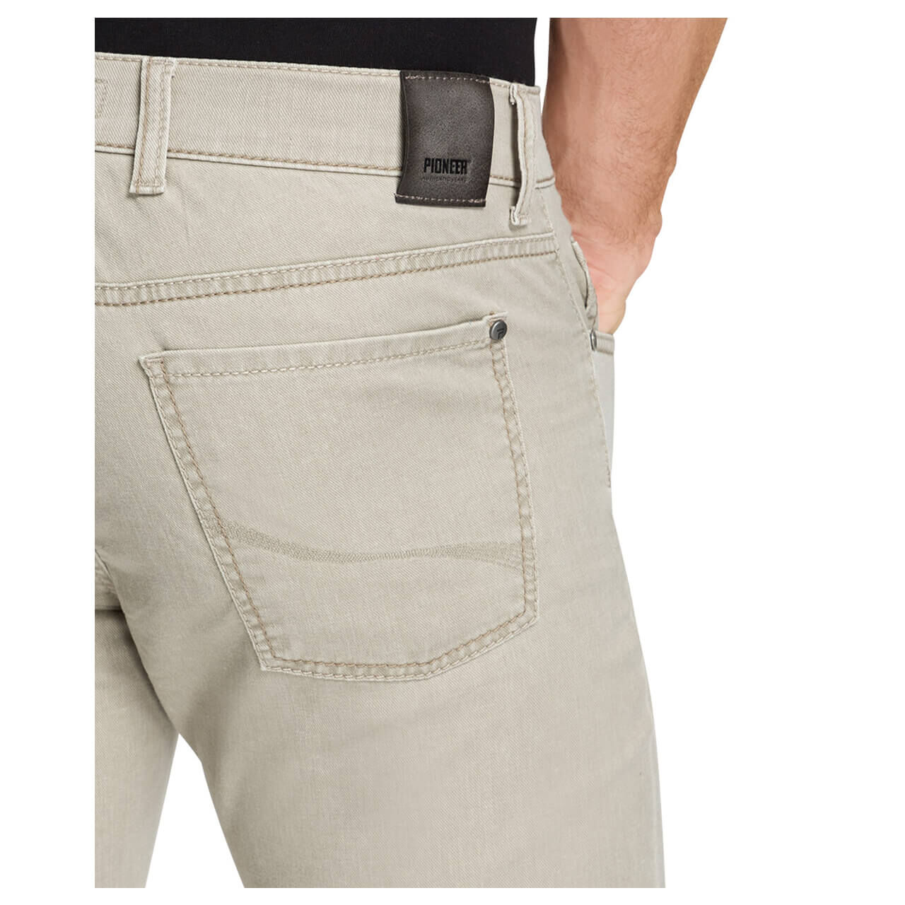 pioneer-jeans-eric-beige-1004-ansicht-detail-hinten Pioneer Jeans Eric Megaflex für Herren in Sandbeige, FarbNr.: 1004