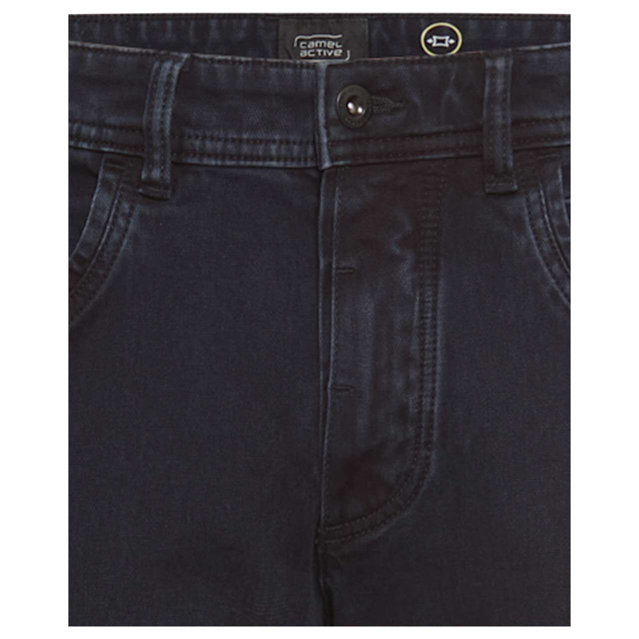 Stretch Herrenjeans Woodstock von Camel active in Dunkelgrau, Detailansicht Verschlussknopf