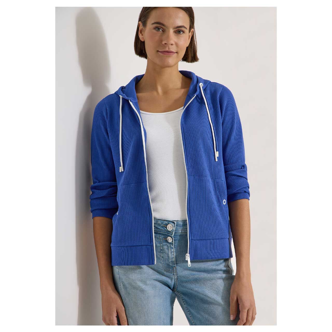 Damen Hoodie Shirtjacke Structured von Cecil in Blau, Vorderansicht mit Model
