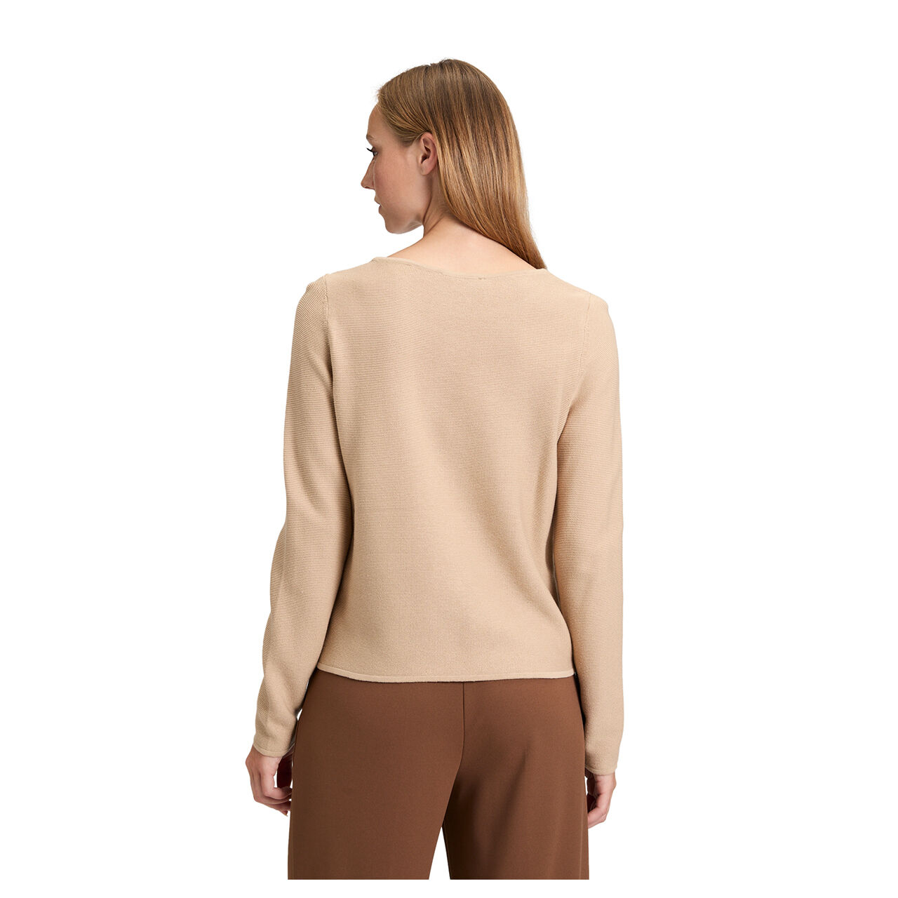 Damenpullover von Betty Barclay in Beige mit der Farbnummer 7234, Rückansicht Modell