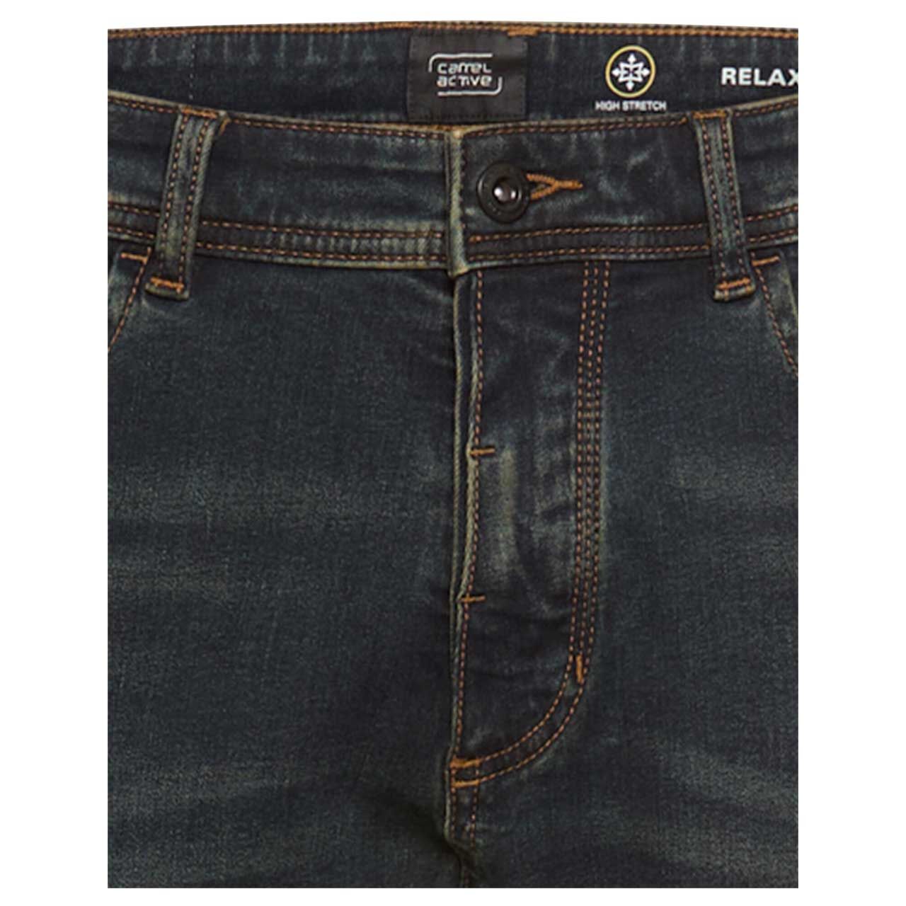 Stretch Herrenjeans Woodstock von Camel active in Dunkelblau verwaschen, Detailansicht Verschlussknopf