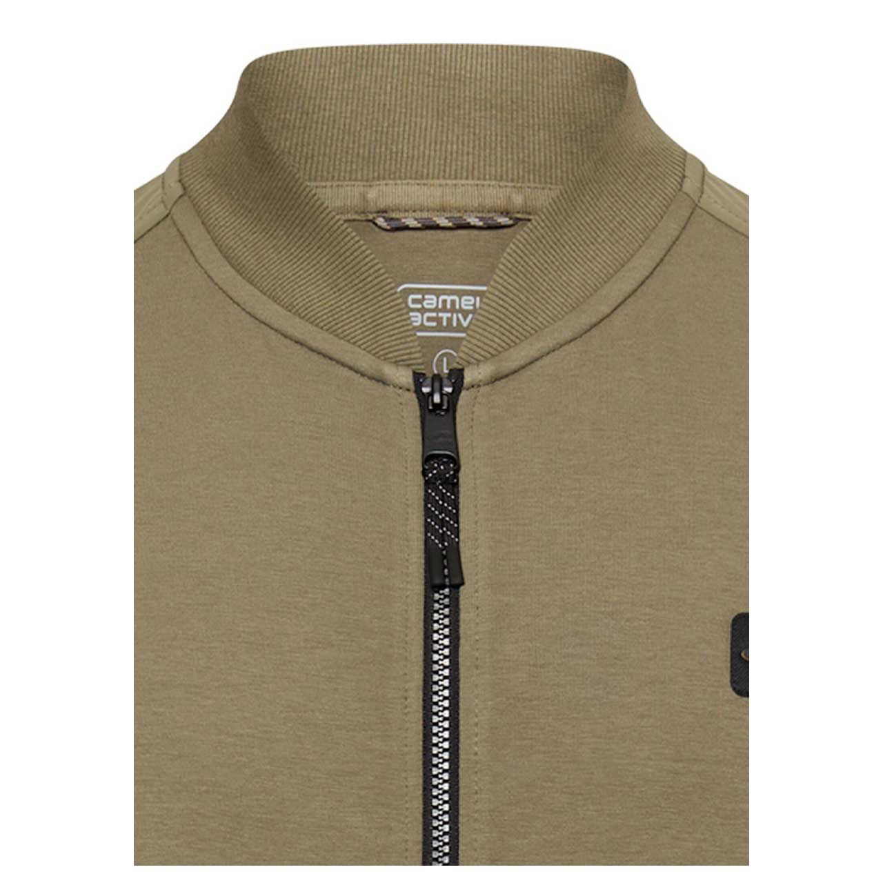 Herren Sweatjacke von Camel active in  Olivgrün, detaillierte Vorderansicht