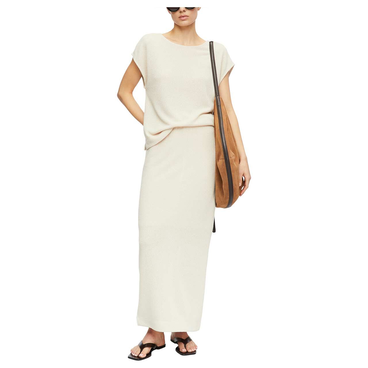 Damen Kurzarm Pullover von Comma in Beige, Ganzkörperansicht am Model