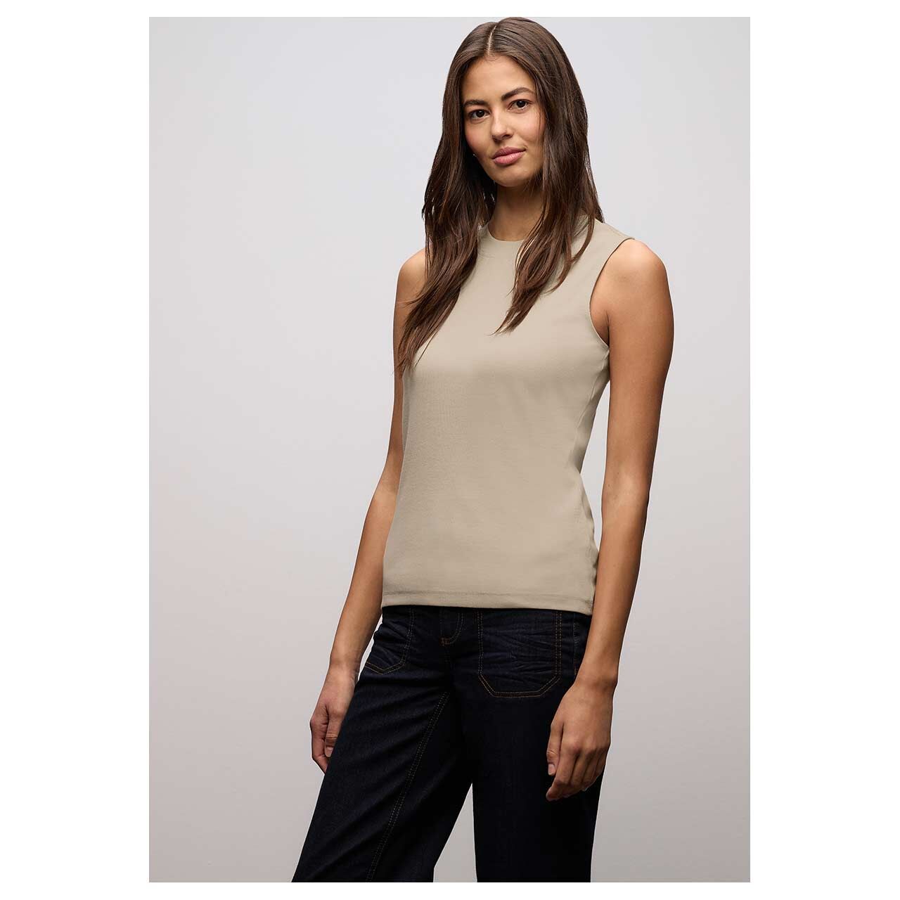 Damen Top Basic Rib von Street One in Beige, Vorderansicht am Model