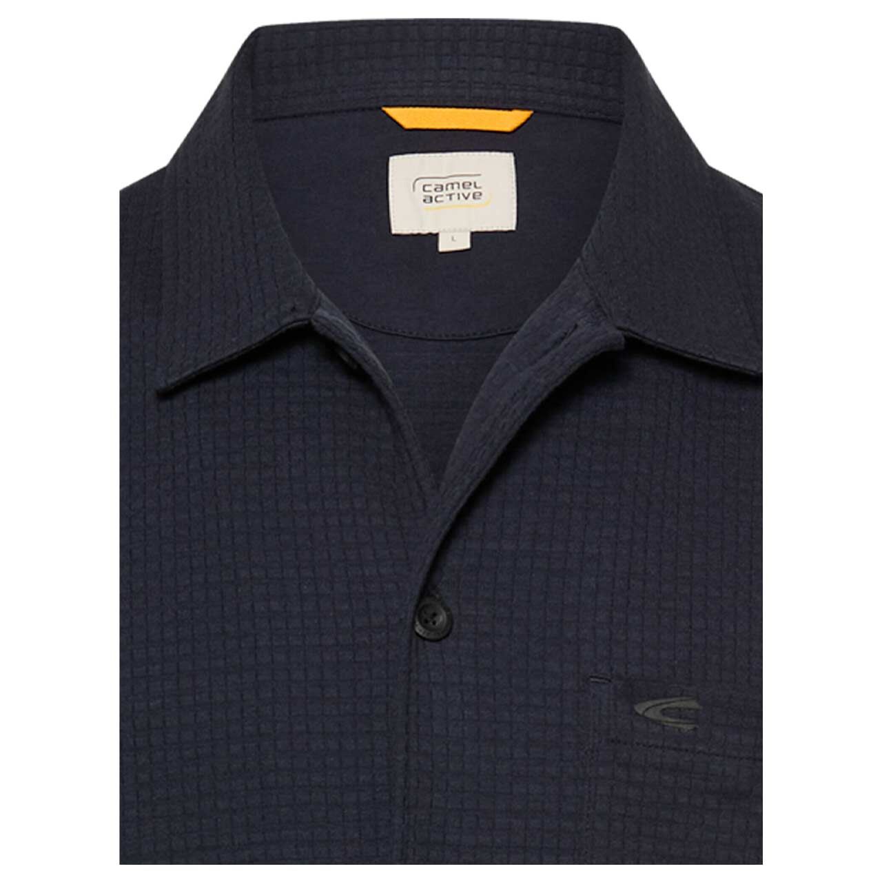 Herren Kurzarm Hemd von Camel active in der Dunkelblau, Detailansicht vorne