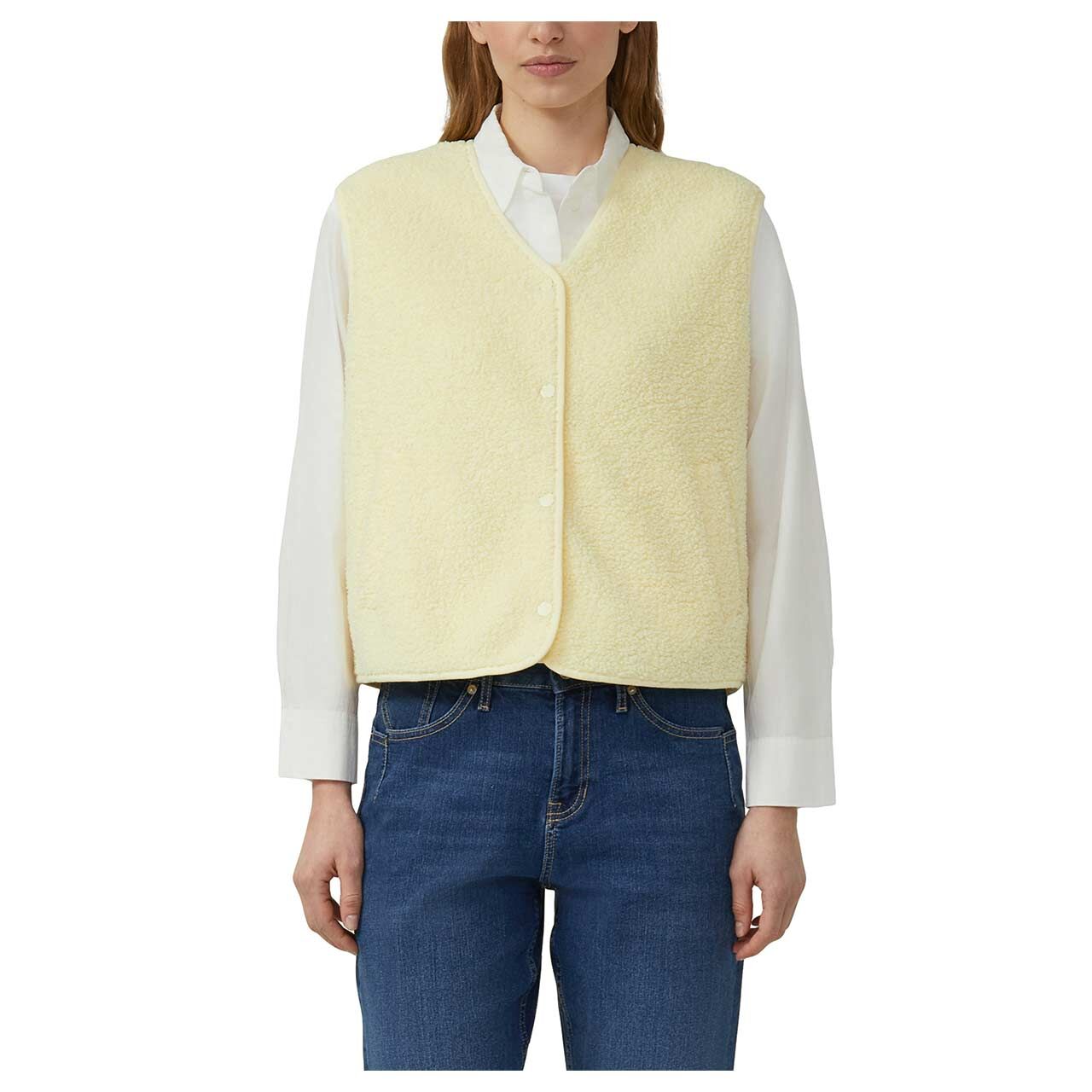 Damen Teddy Weste von s.Oliver in Gelb, Vorderansicht am Model