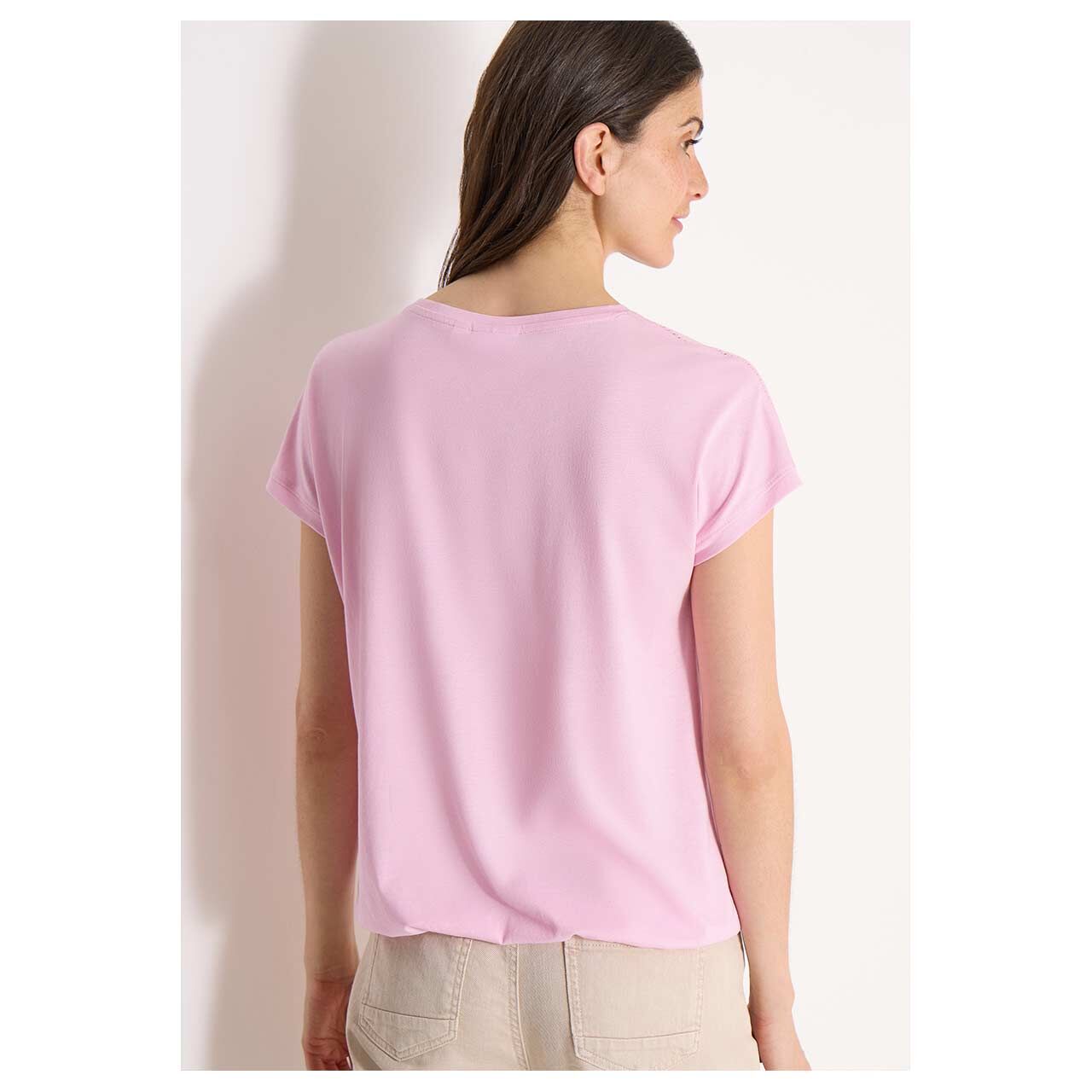Damen T-Shirt Solid Lace Shoulder von Cecil in Rosa, Rückansicht am Model