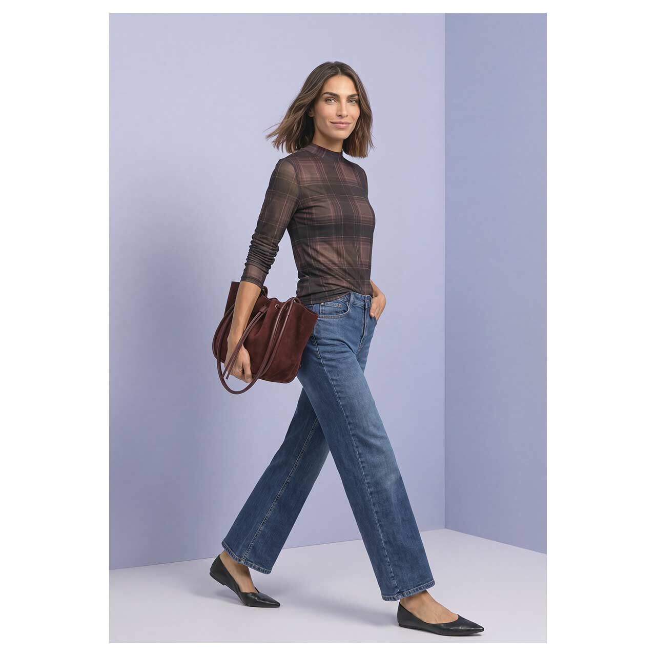 Damen Langarm Shirt Mesh Turtle von Street One in Beige mit Print, Ganzkörperansicht am Model