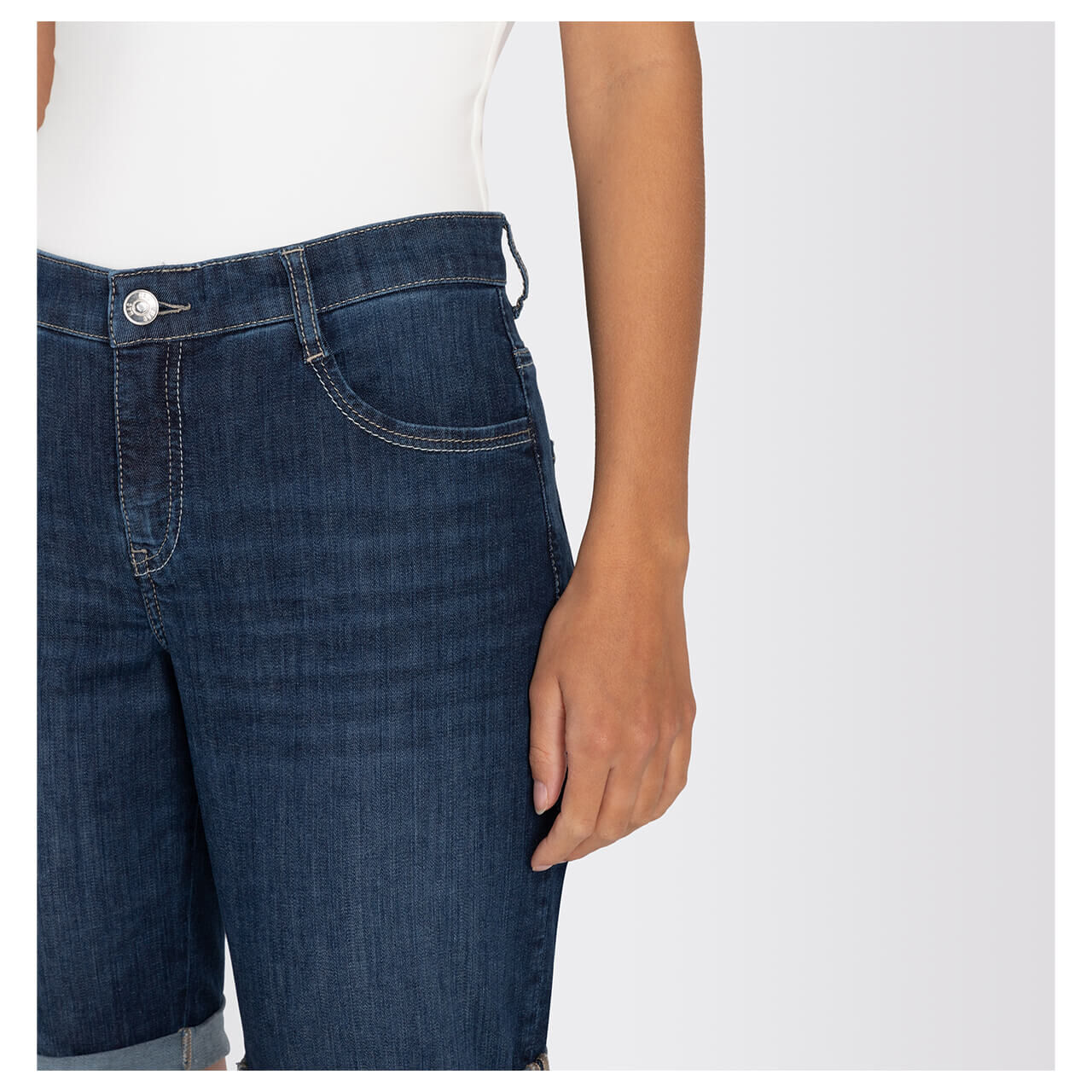 MAC Shorty Jeans new basic wash summer clean