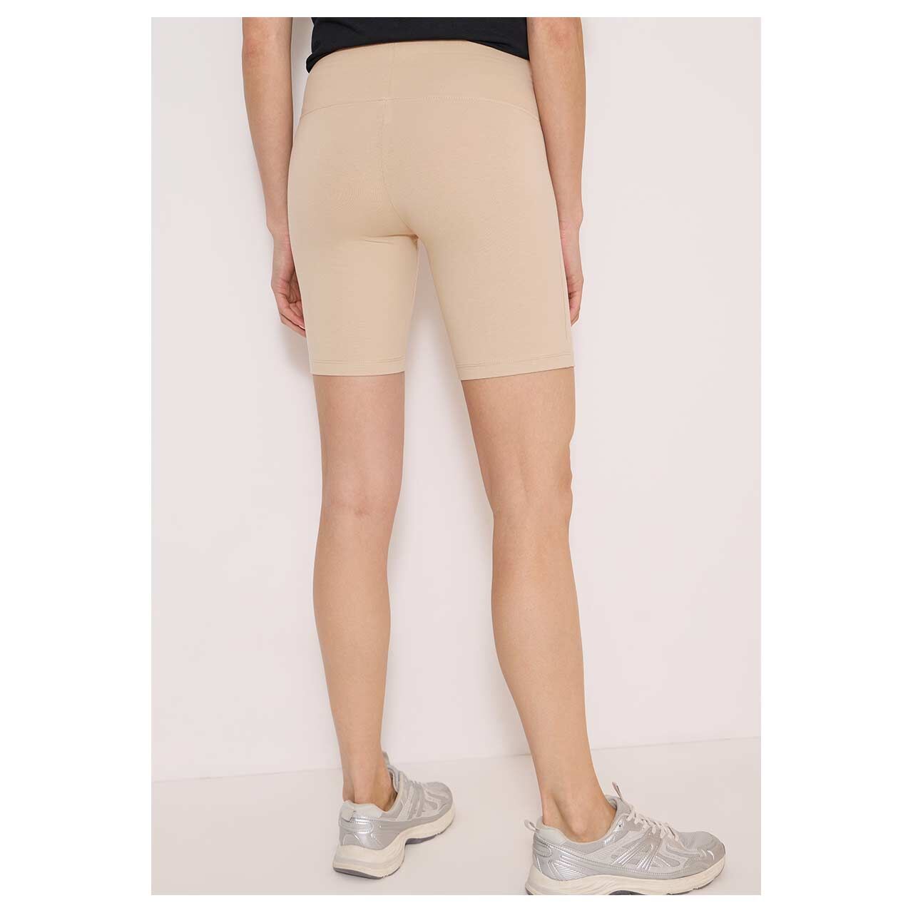Damen Baumwoll Shorts Cycling von Cecil in Beige, Rückansicht am Model