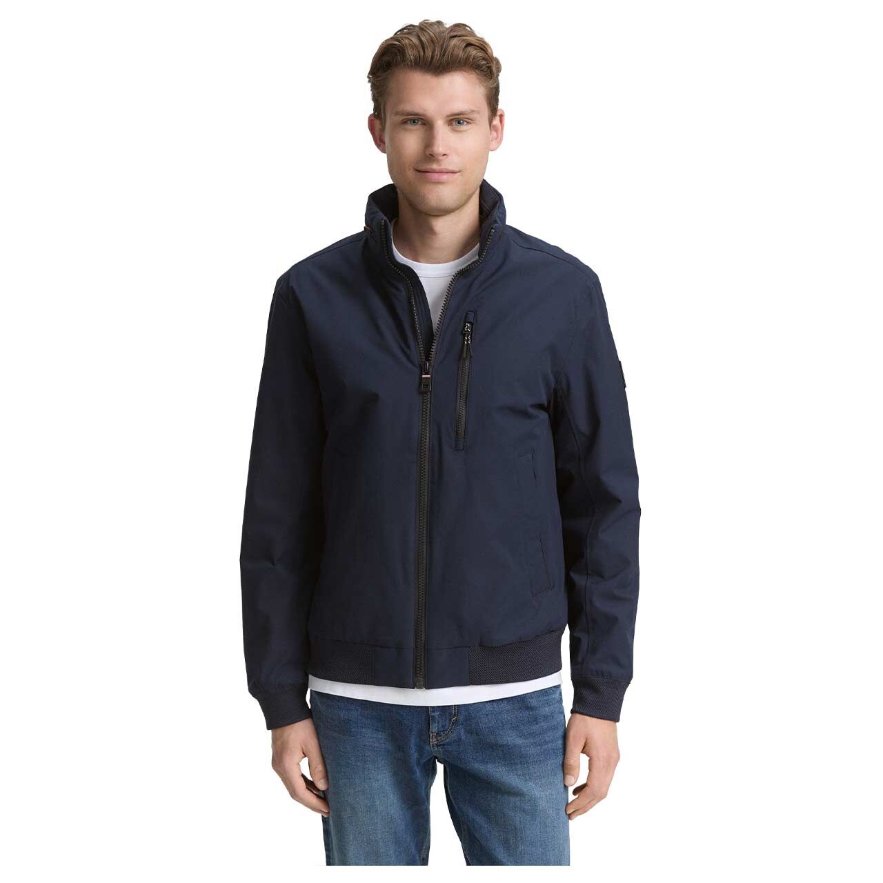Herren Jacke Transeasonal Jacket von Tom Tailor in Dunkelblau, Vorderansicht am Modell