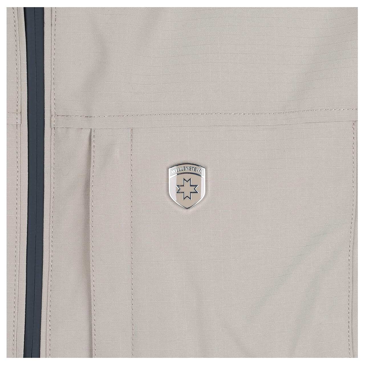 Herren Weste Cyber Vest Men von Wellensteyn in Beige, Detailansicht Logo