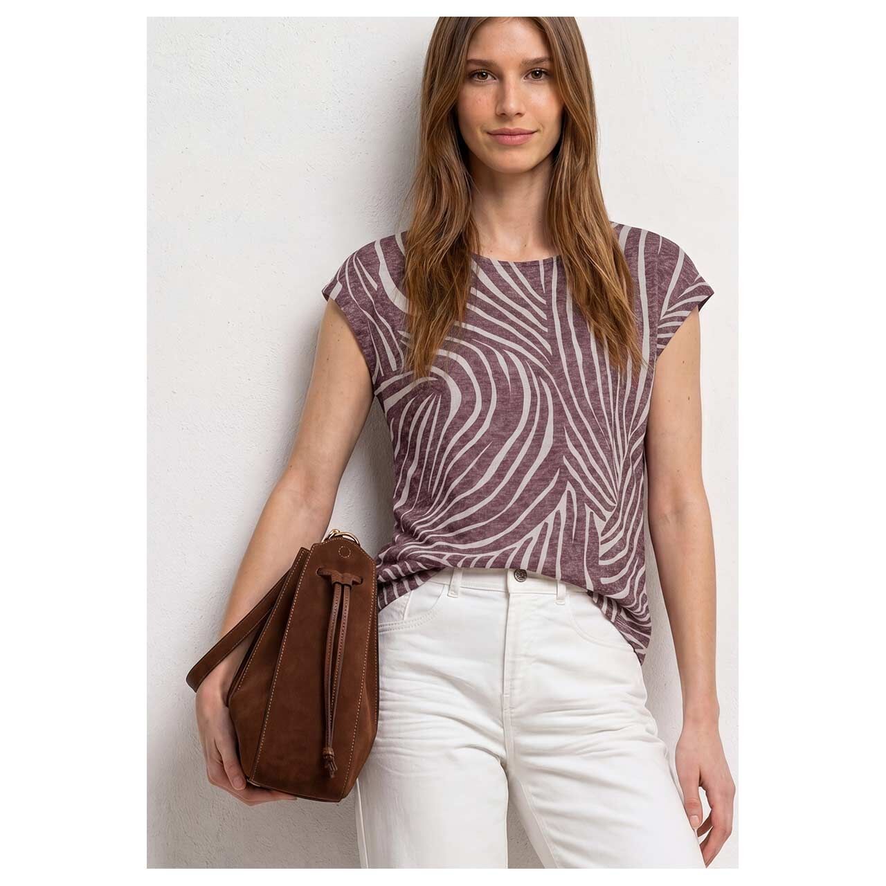 Damen T-Shirt Printed Burn Dessin von Street One in Lila mit Print, Vorderansicht am Model