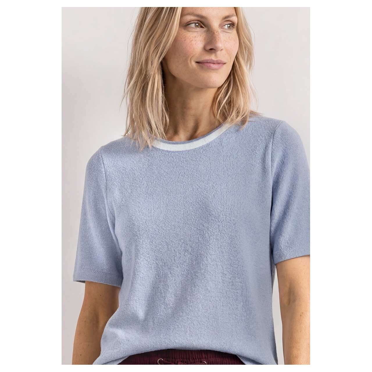 Damen Kurzarm Pullover von Street One in Hellblau, Vorderansicht am Model