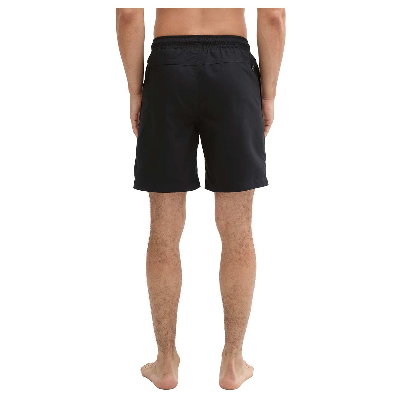 Herren Swim Shorts von Tom Tailor in Schwarz, Rückansicht am Modell