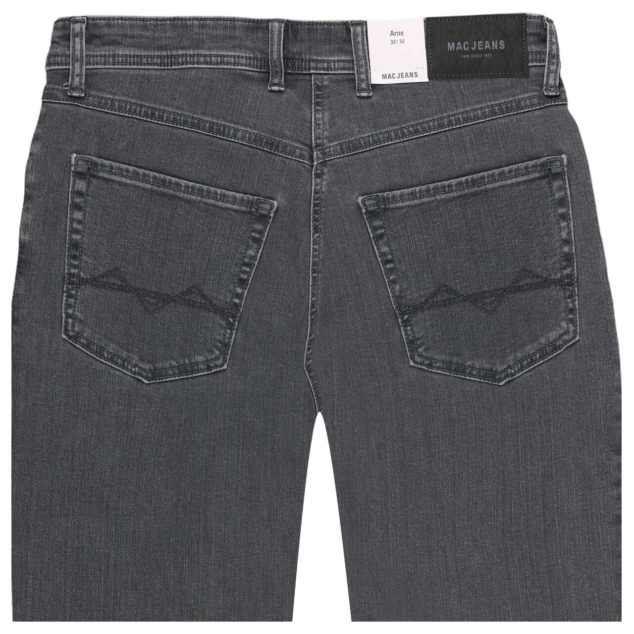 Stretch Herrenjeans Arne von MAC in Grau angewaschen, detaillierte Rückansicht
