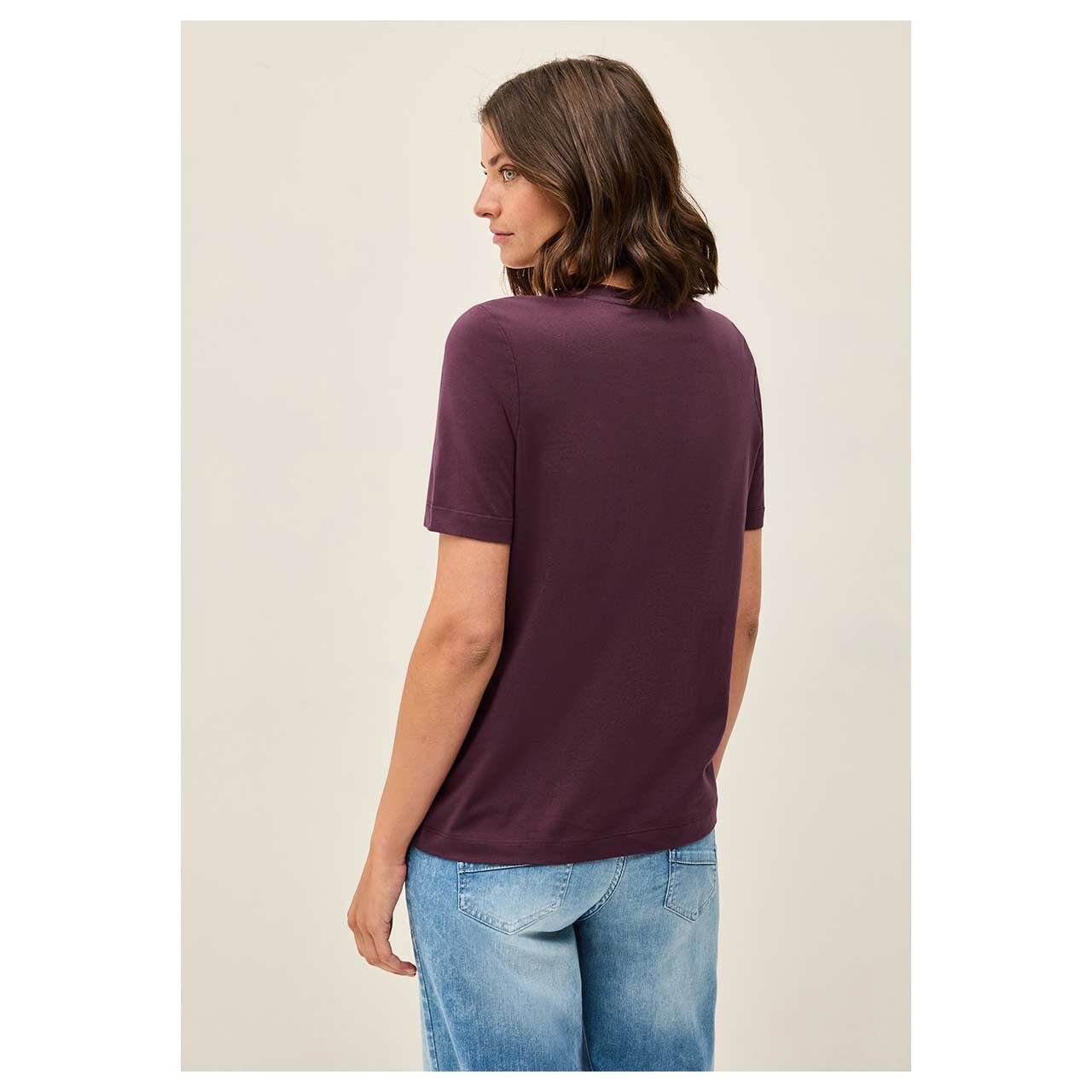 Damen T-Shirt Basic Circle von Cecil in Burgunderrot mit Print, Rückansicht am Modell