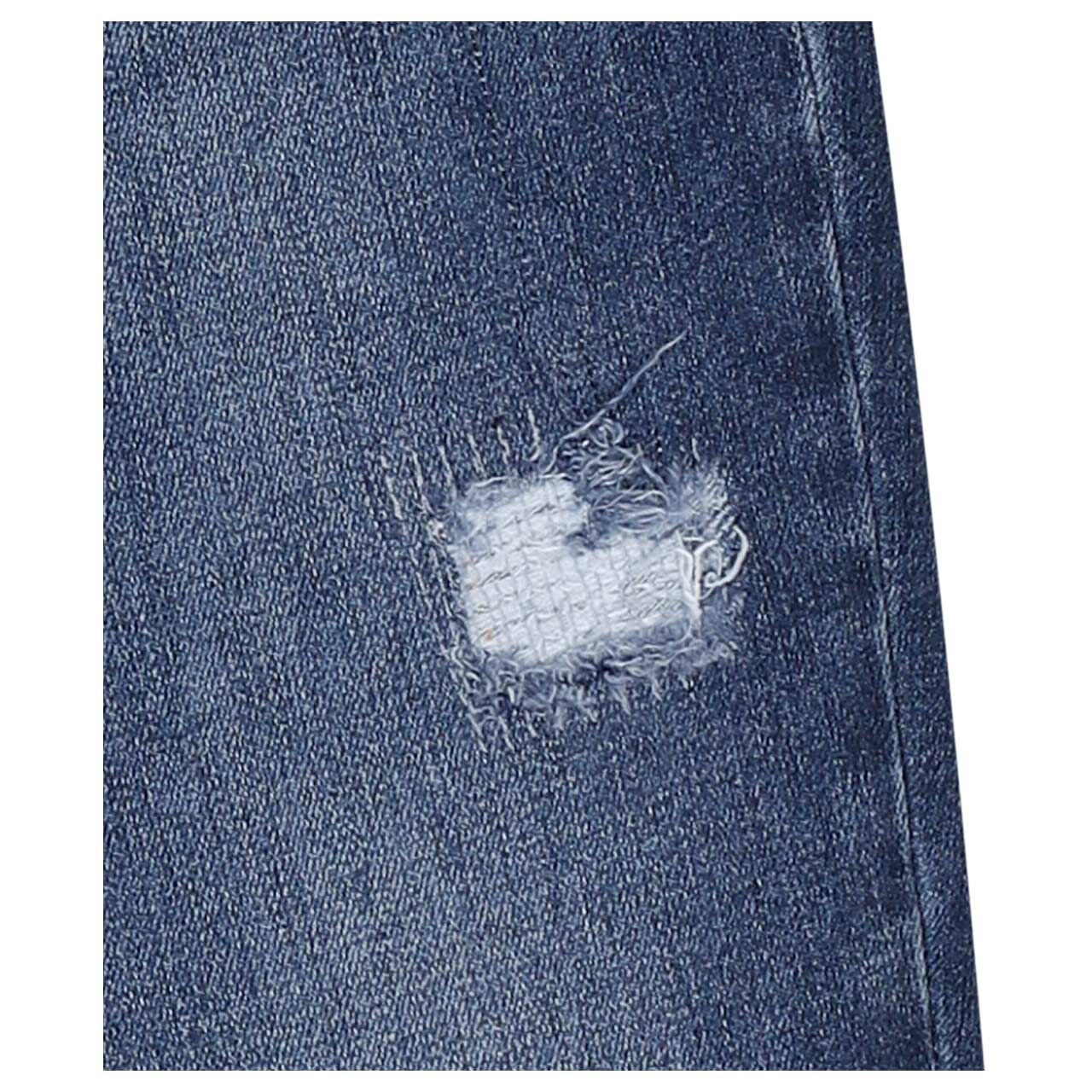 Damenjeans Dream von MAC in Blau angewaschen mit Destroyed-Effekten, Detailansicht des Destroyed-Effekts