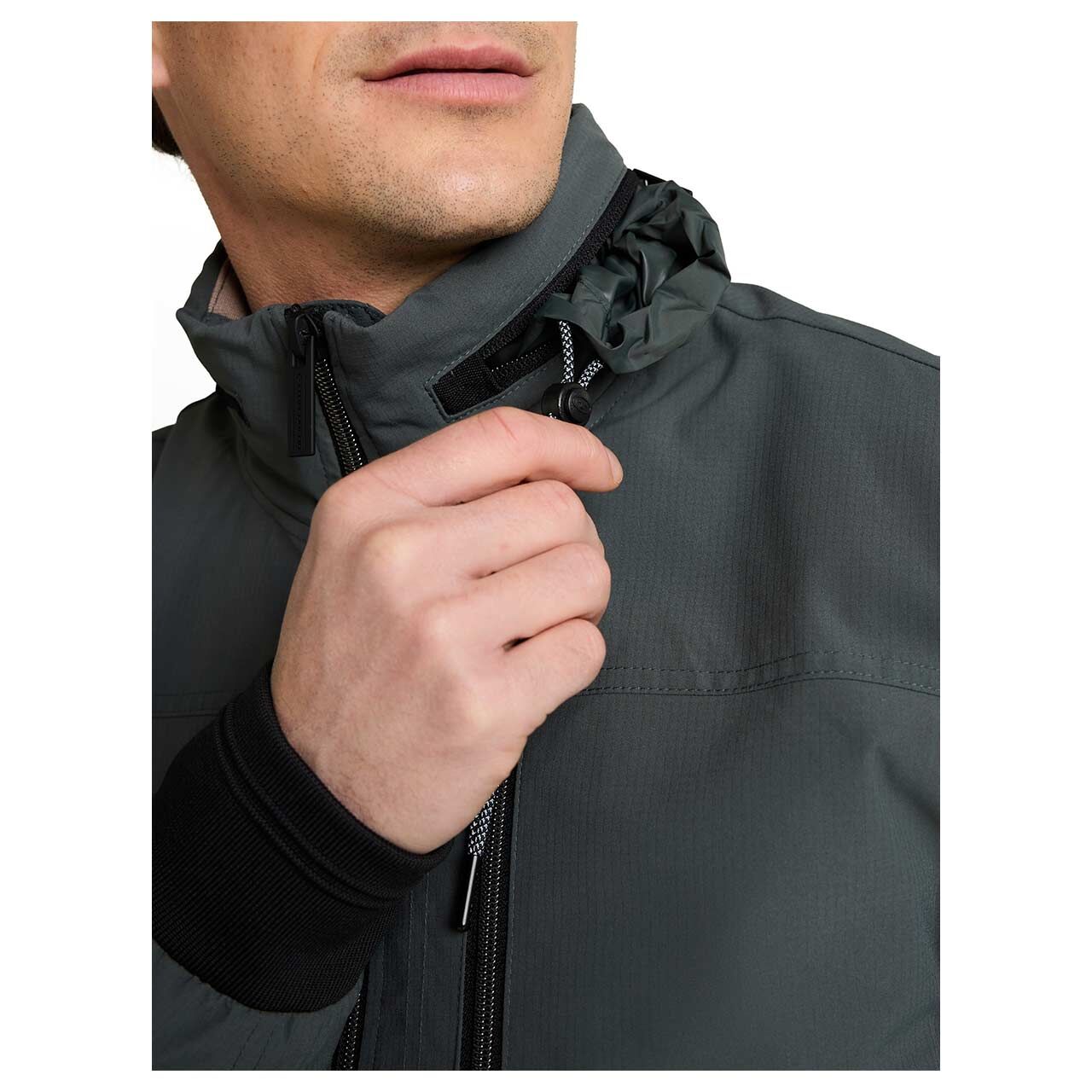 Herren Jacke Transseasonal Blouson von Tom Tailor in Olivgrün, Detailansicht Kragen