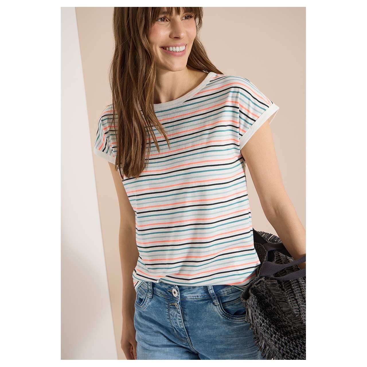 Damen T-Shirt Multi Striped Turn-Up von Cecil in Cremeweiß gestreift, detaillierte Vorderansicht am Model