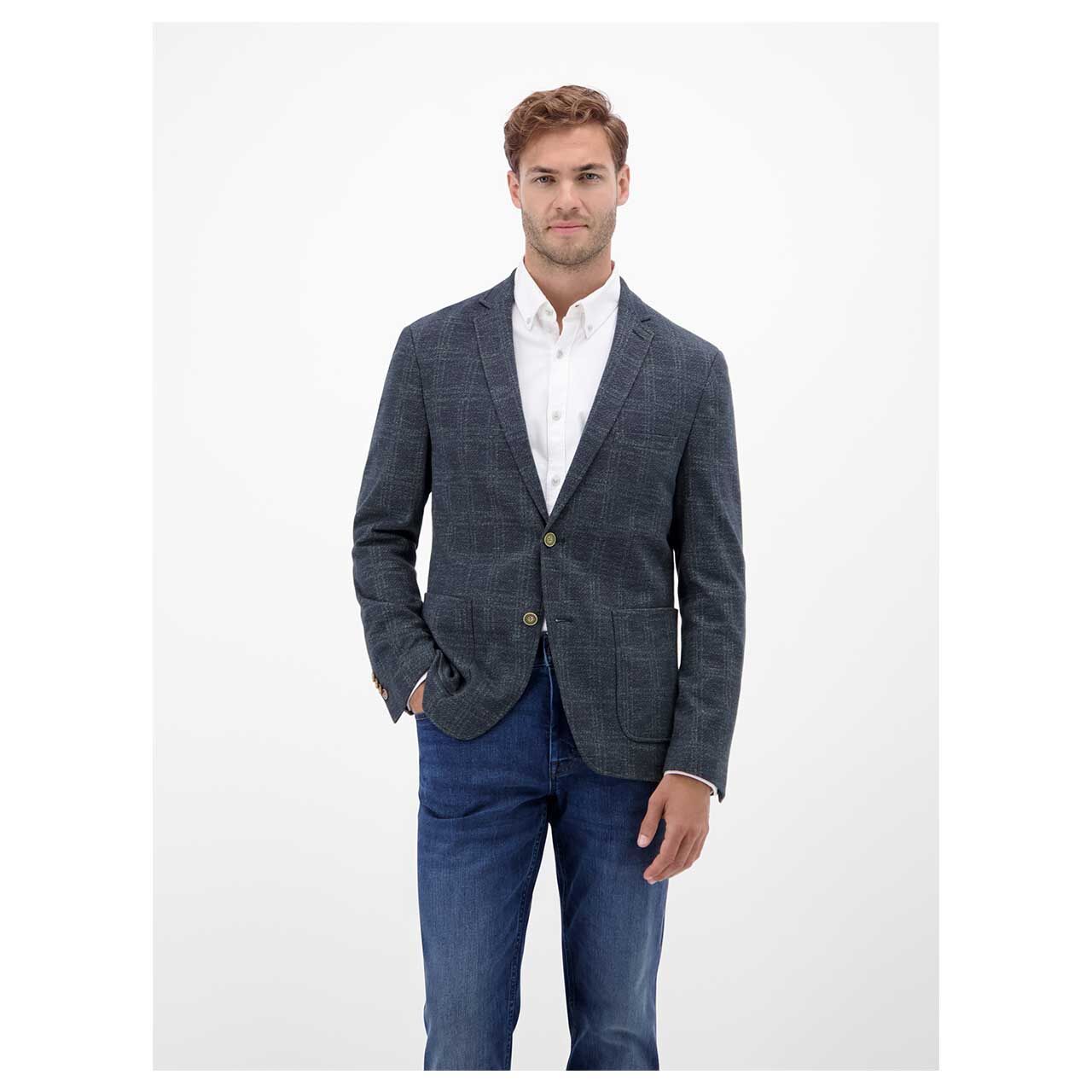 Herren Sakko von Lerros in Blau mit Print, Vorderansicht am Model