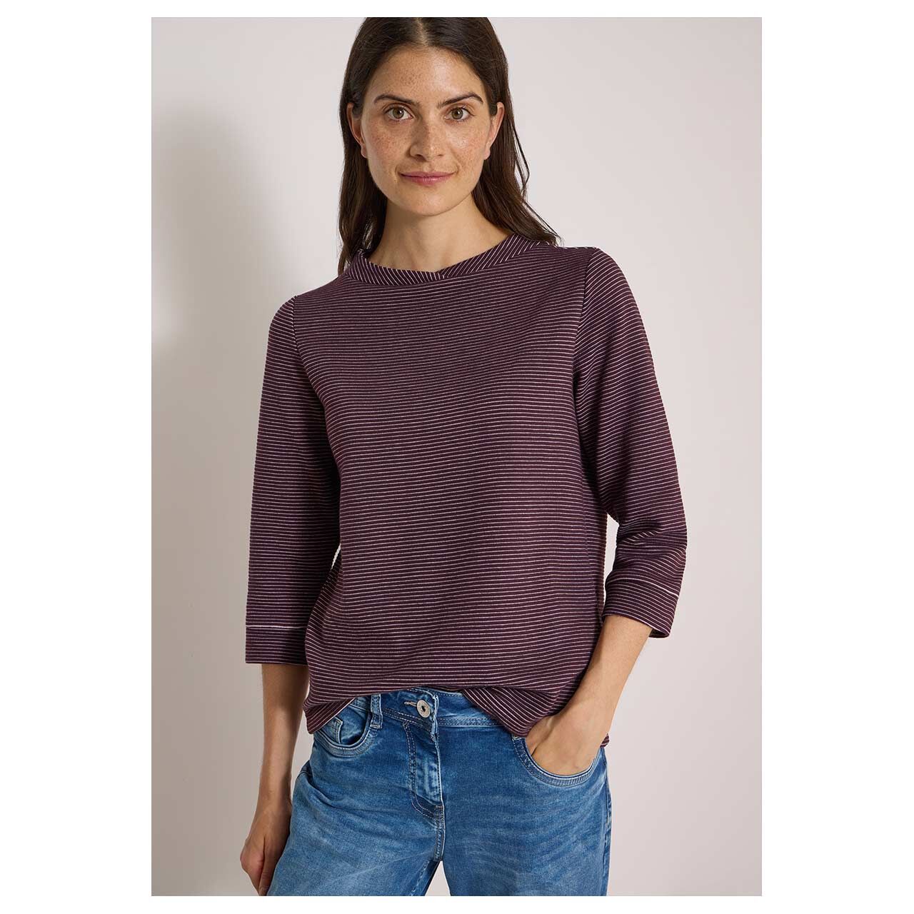 3/4 Arm Shirt Ottoman Funnel Neck von Cecil in Lila gestreift, Vorderansicht am Model