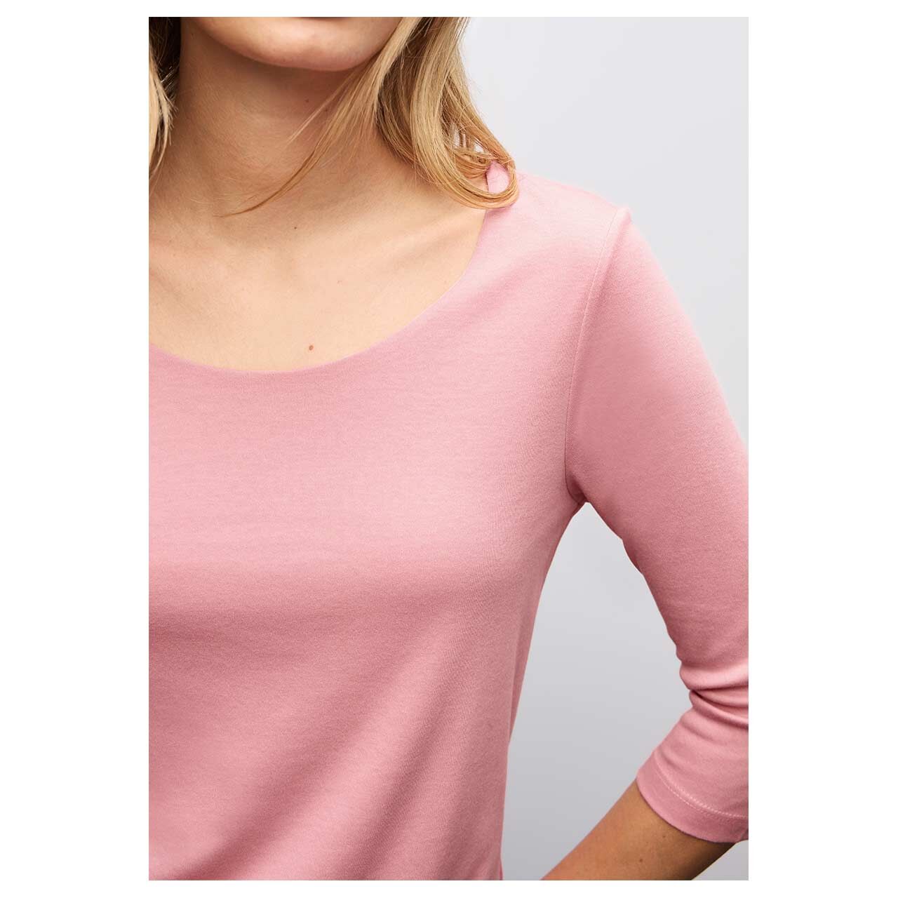 Damen 3/4 Arm Shirt Pania von Cecil in Rosa, detaillierte Vorderansicht am Model