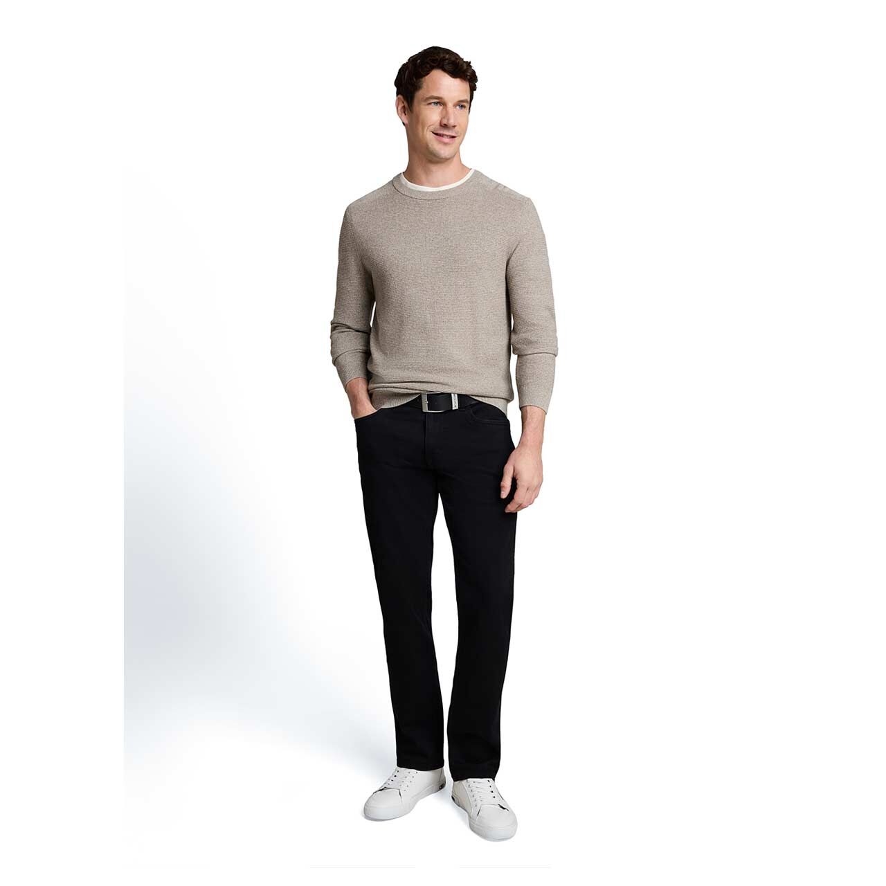 Herren Pullover Structured Crew Neck Knit von Tom Tailor in Beige meliert, Ganzkörperansicht am Model