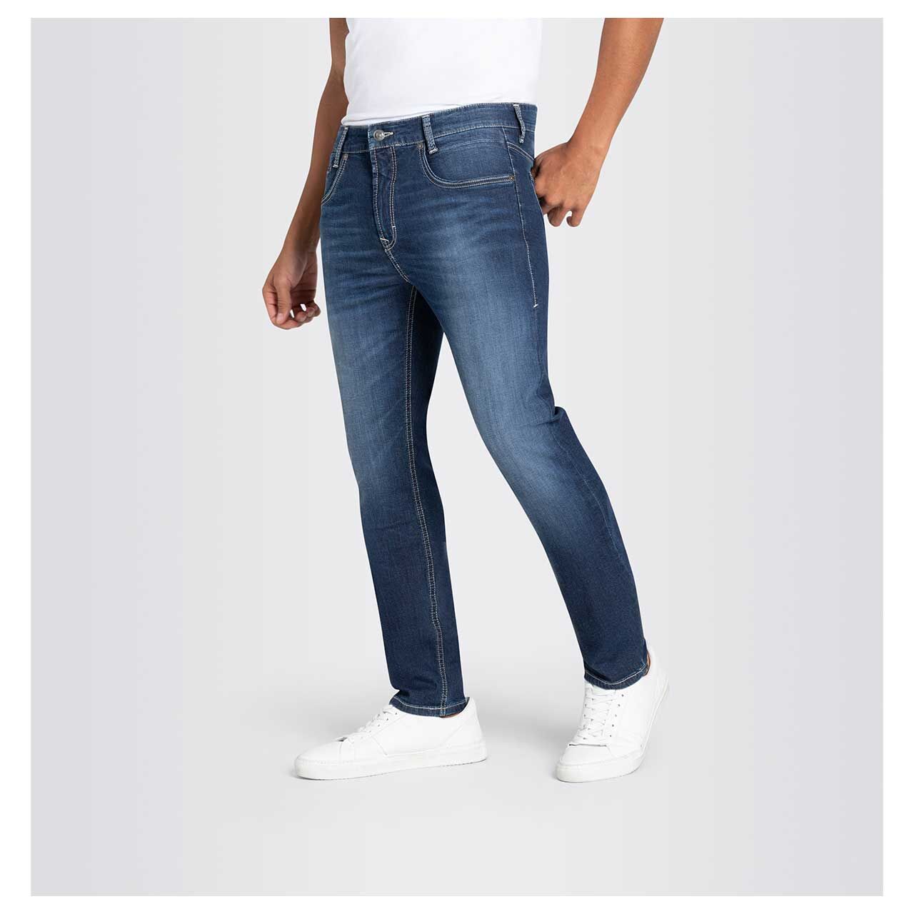 Stretch Herrenjeans Arne Pipe von MAC in Dunkelblau angewaschen, Seitenansicht
