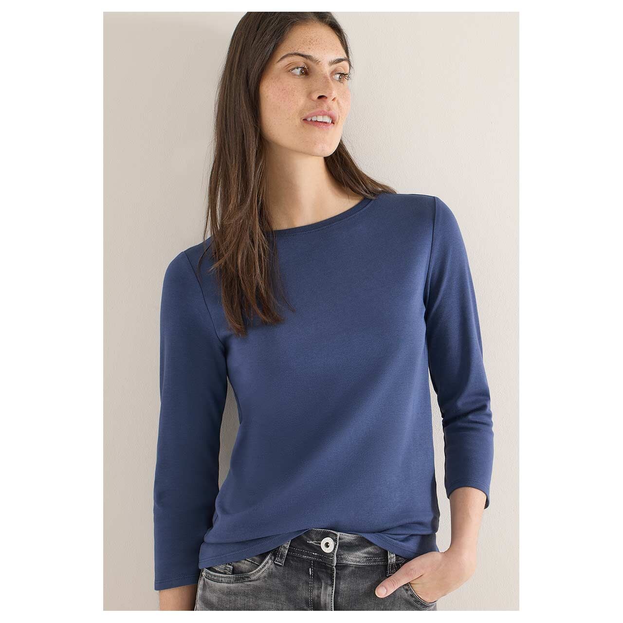 Damen 3/4 Arm Shirt Basic Boatneck von Cecil in Blau, Vorderansicht am Model