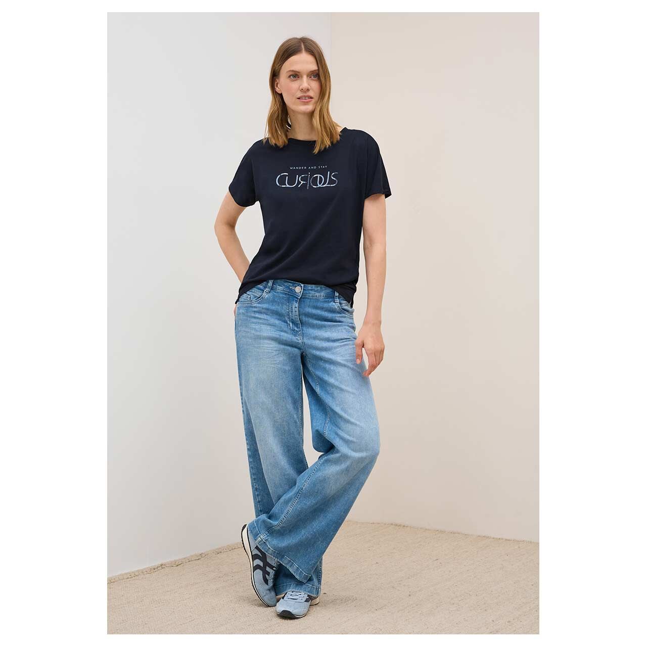 Damen T-Shirt Multicolor Curious von Cecil in Dunkelblau, Ganzkörperansicht