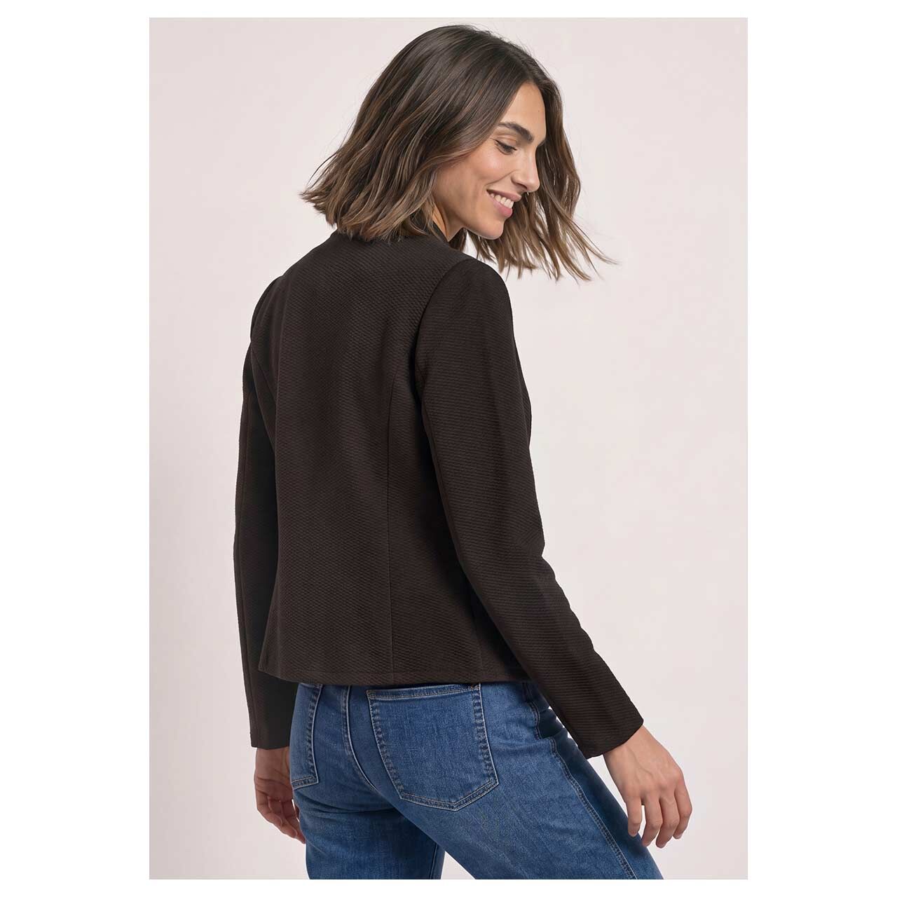 Street One Damen Blazer Structured Jersey in Dunkelbraun, Rückansicht am Model