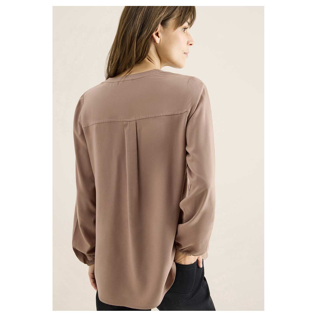 Damen Langarm Bluse Solid von Cecil in Braun, Rückansicht am Model