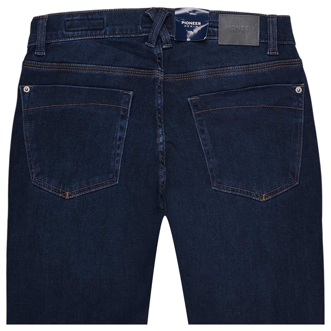 Stretch Herrenjeans Eric Megaflex von Pioneer in Dunkelblau angewaschen, detaillierte Rückansicht