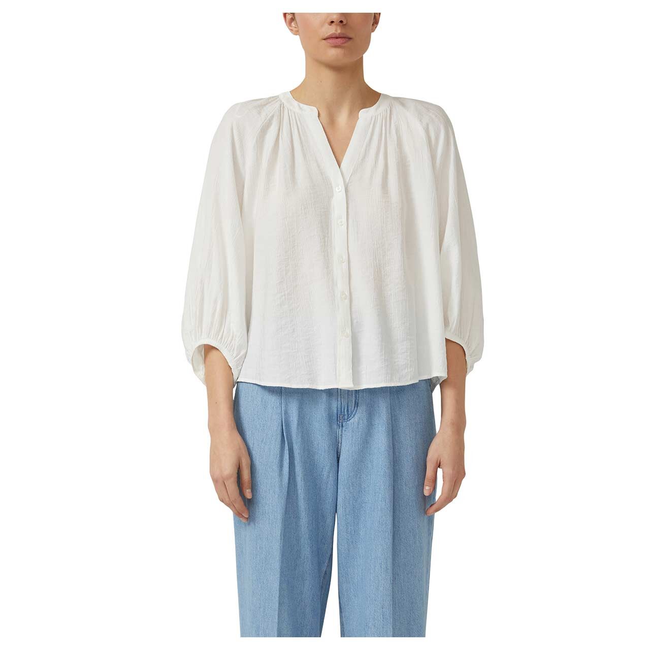 Damen 3/4 Arm Bluse von s.Oliver in Cremeweiß, Vorderansicht am Model