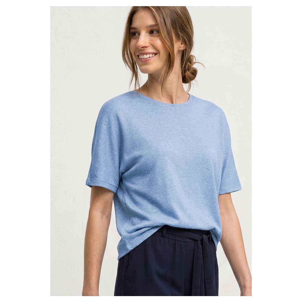 Damen T-Shirt Crista von Street One in Hellblau, Vorderansicht am Model