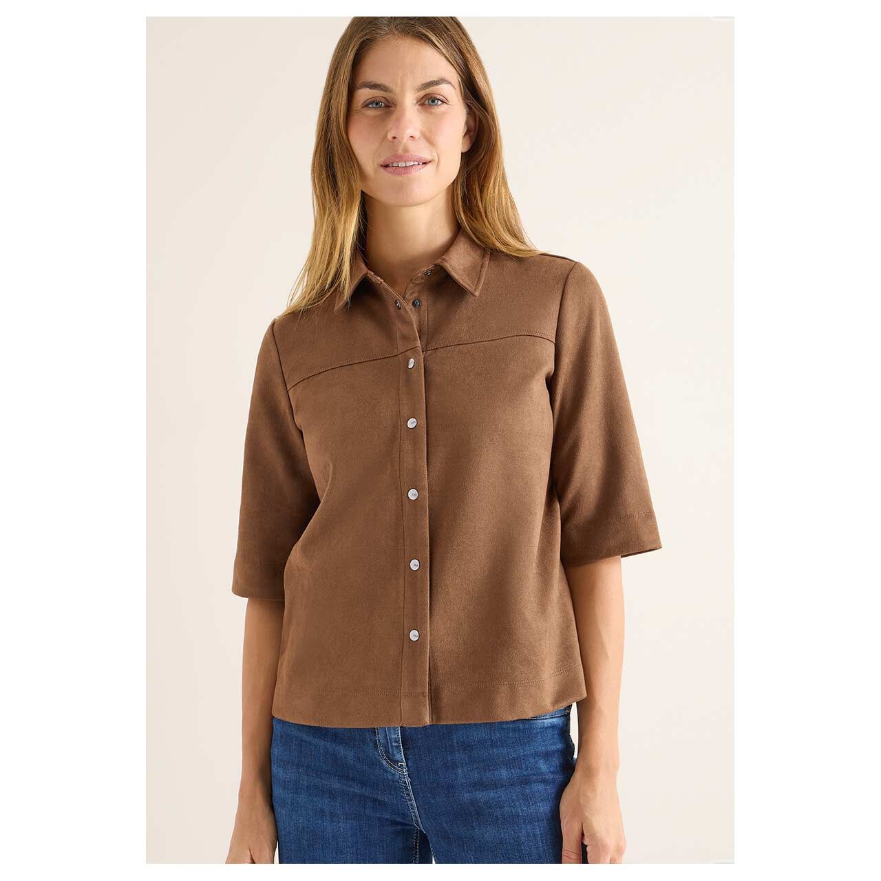 Damen Damen 3/4 Arm Bluse Velours von Cecil in Braun, Vorderansicht am Model